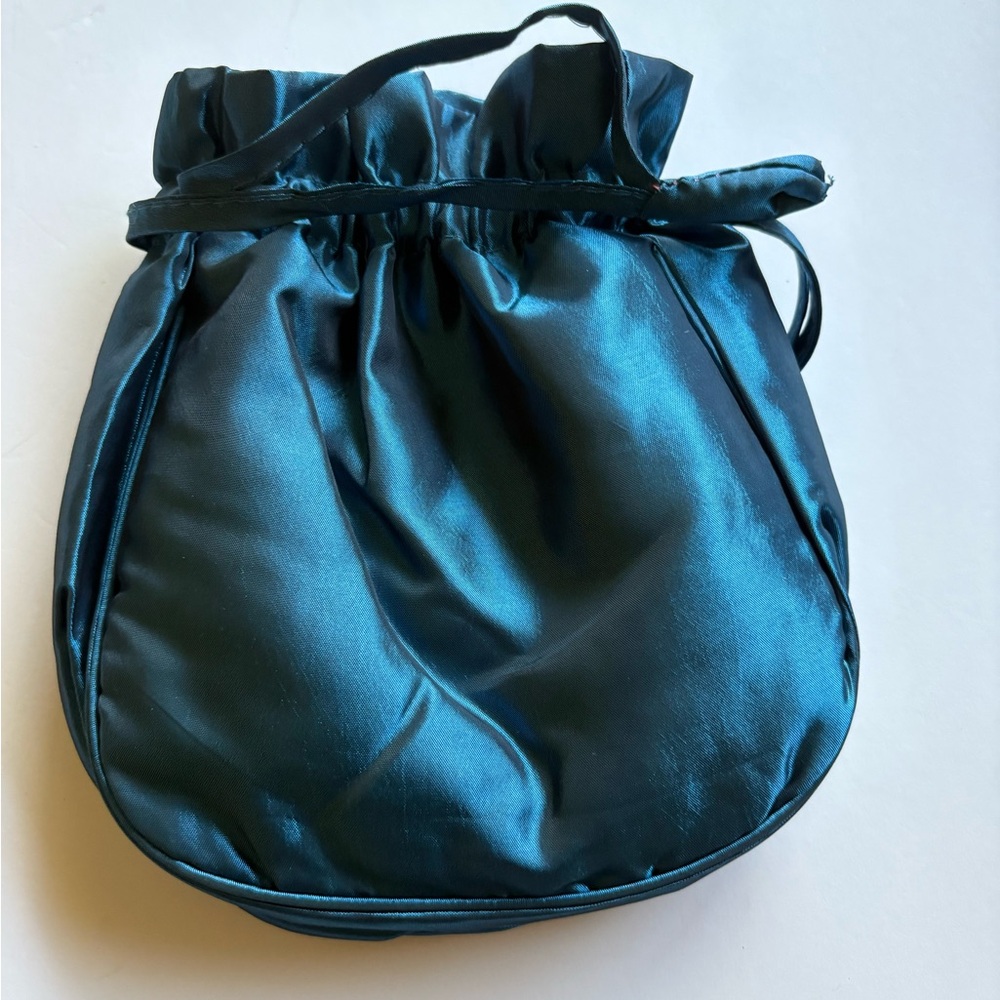 Chic Floral Embroidered Satin Mini tote Bag - Picture 4 of 10